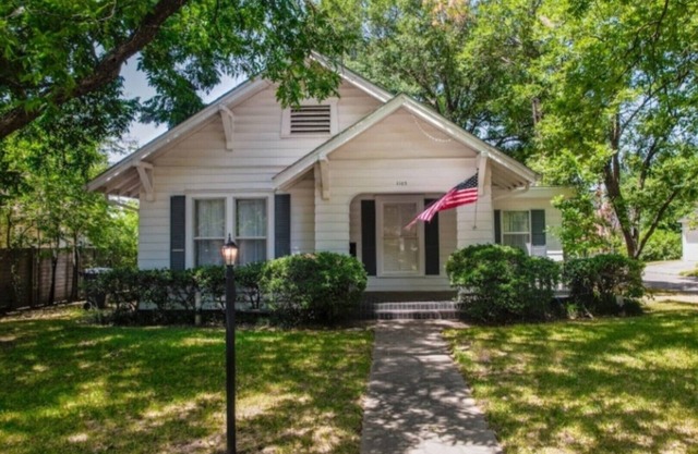 Home is located the historic part of Ardmore Oklahoma