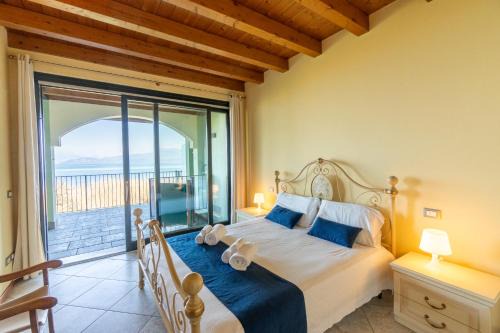 Home MiraGarda