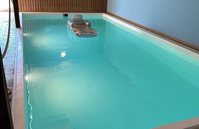 Home of Oasis - Indoor pool & sauna & nature
