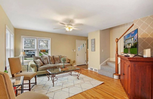 Home w/ 2 Kitchen & Living Rooms, Near Naval Base!