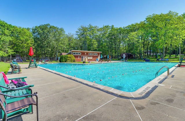 Home w/ Pool & Lake in Jim Thorpe: 6 Mi to Dtwn!
