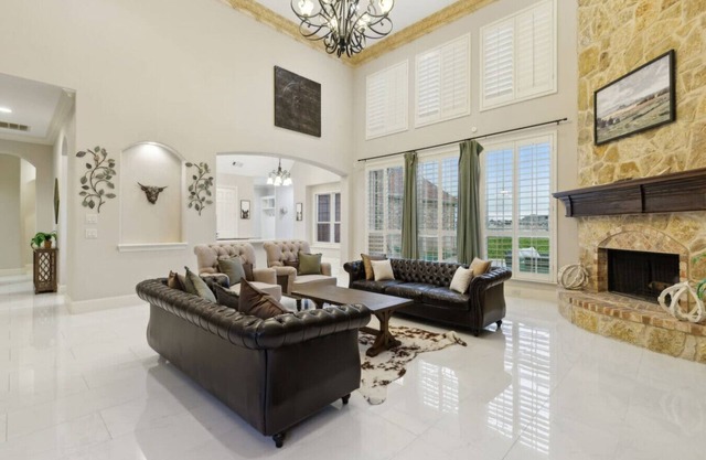 Home W/ Theater | Poker Room | Hot Tub & More