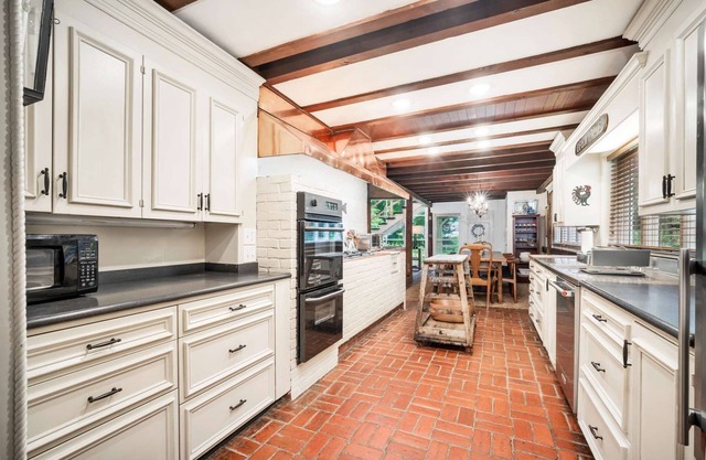 Home with Endless Charm | Relax, Entertain, Enjoy!