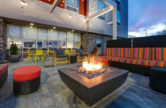 Home2 Suites By Hilton Tulsa Airport