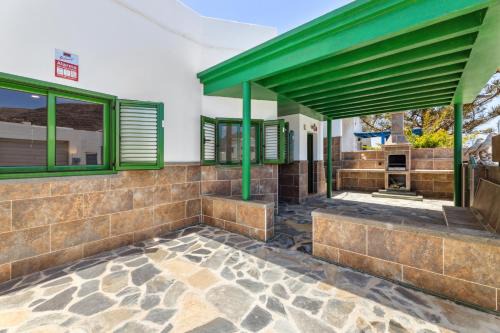 Home2Book Órzola Getaway with Terrace & BBQ