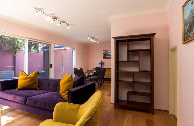 Homely 2 Bedroom Apartment in Maylands