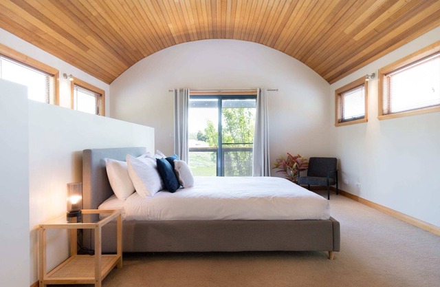 Homely delight with parking and wifi