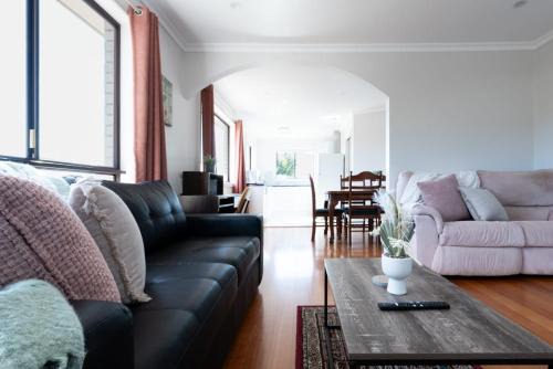Homely Hideaway with Parking & WiFi