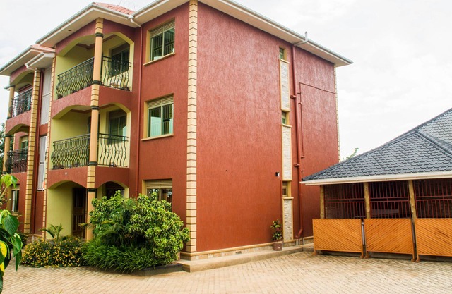 Homely Nest Hotel