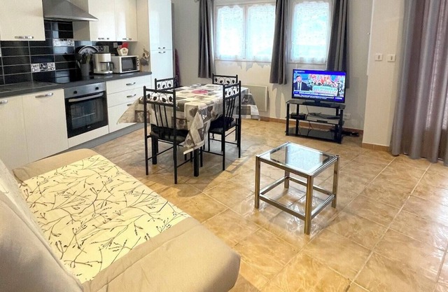 Homerez - Nice appartement for 3 ppl. with terrace at Prats-de-Mollo-la-Preste