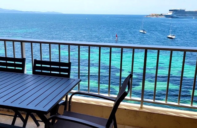Homerez - ¡A 100 m de la playa! Estudio para 4 pers. con terraza en Ajaccio