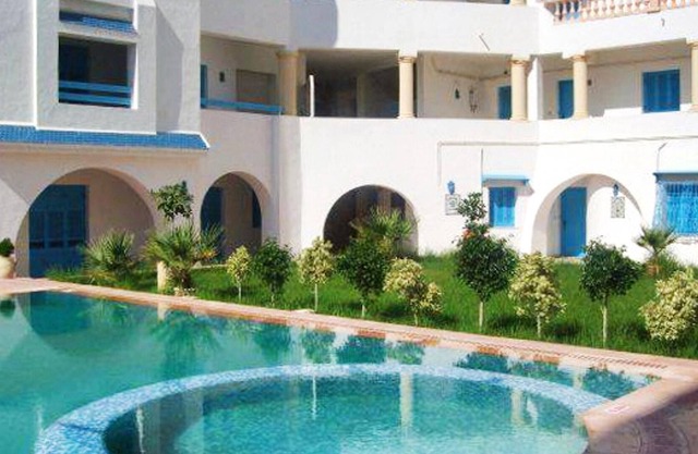 Homerez - ¡A 200 m de la playa! Apartamento para 2 pers. con piscina compartida