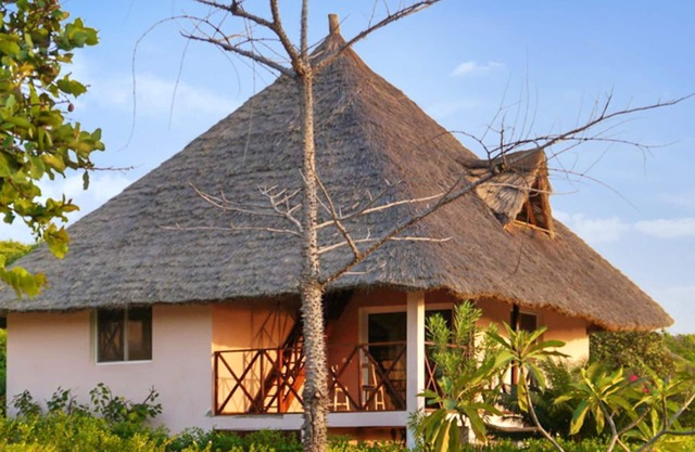 Homerez - ¡A 100 m de la playa! Casa para 4 pers. con terraza en Cap Skirring