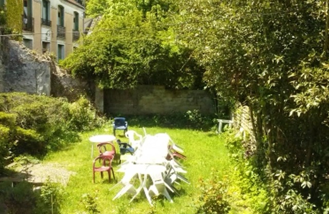 Homerez - Bonito apartamento para 2 pers. en Néris-les-Bains