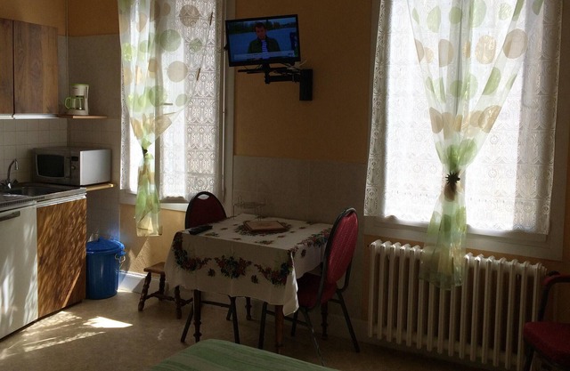 Homerez - Espectacular estudio para 2 pers. con jardín en Néris-les-Bains