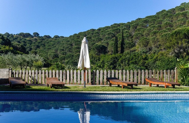 Homerez - Casa para 6 pers. con piscina compartida y balcón en Porto de Mós