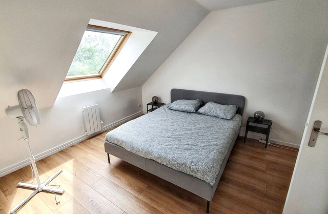 Homerez - Apartamento en Magny-le-Hongre.