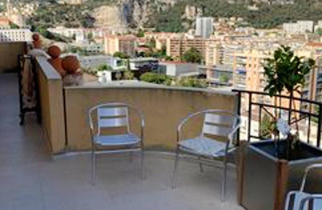 Homerez - Apartamento a 4 km de la playa para 6 pers. con vistas al mar en Nice