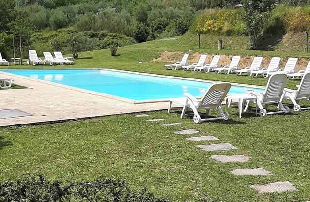 Homerez - Apt in Montecarlo w/pool