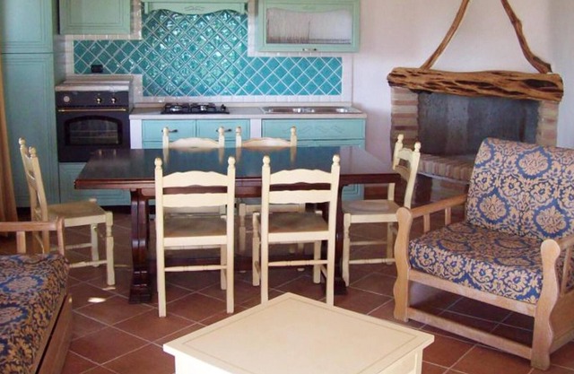 Homerez - Apartamento para 4 pers. con vistas al mar, jardín y balcón en Sassari