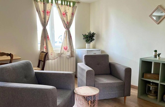 Homerez - Beautiful apartement for 2 ppl. at Stains