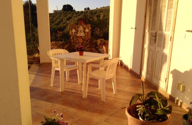 Homerez - Beautiful appartement 7 km away from the beach for 3 ppl. at Sciacca