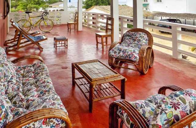 Homerez - Bonito apartamento para 6 pers. con vistas al mar y terraza en Majunga