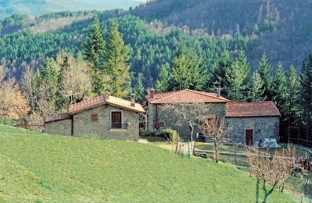 Homerez - Bonita casa para 4 pers. con piscina compartida y terraza en Bibbiena
