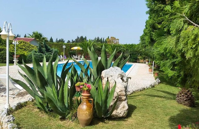 Homerez - Beautiful studio for 4 ppl. with shared pool at Muro Leccese