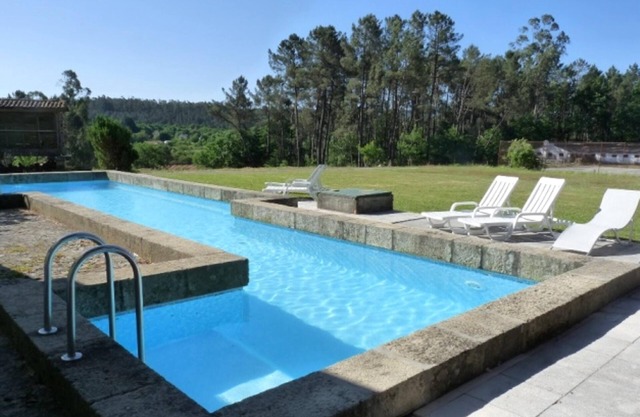 Homerez - Casa para 8 pers. con piscina compartida y terraza en São Pedro do Sul