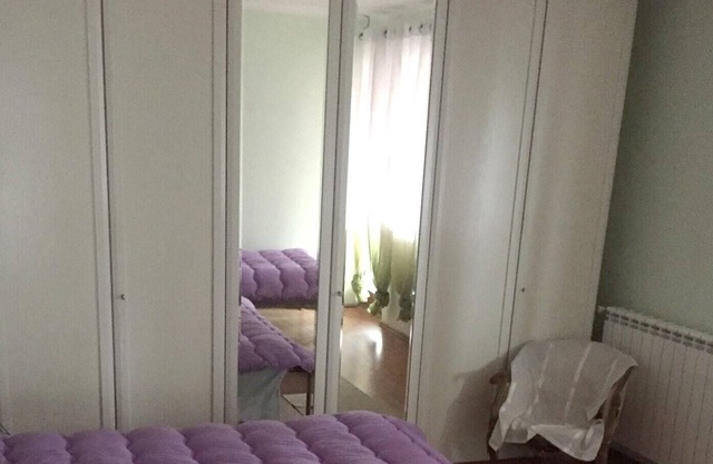 Homerez - Grande casa para 10 pers. con jardín, terraza y balcón en Vozuća