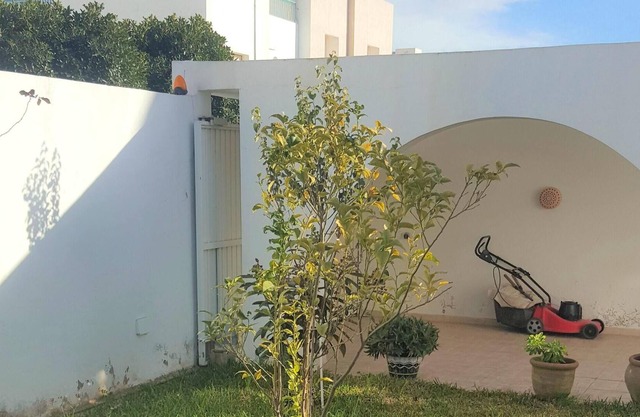 Homerez - Villa a 500 m de la playa para 12 pers. con piscina, jacuzzi y terraza