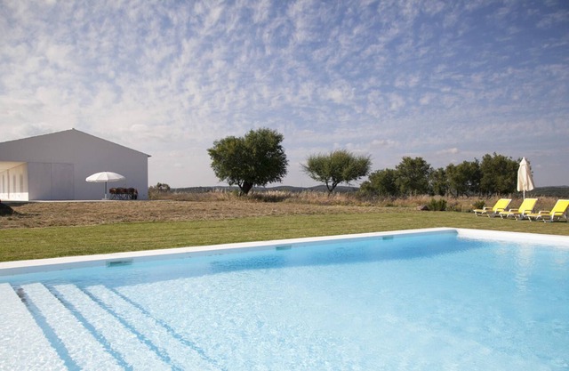 Homerez - Big villa for 10 ppl. with swimming-pool at Evora