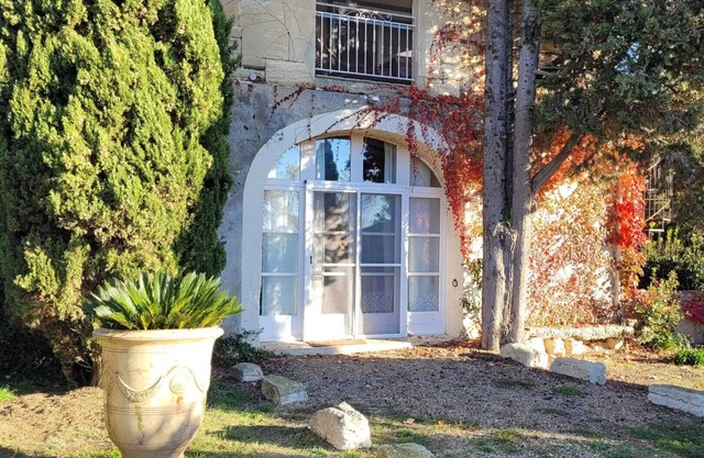 Homerez - Apartamento en Arles