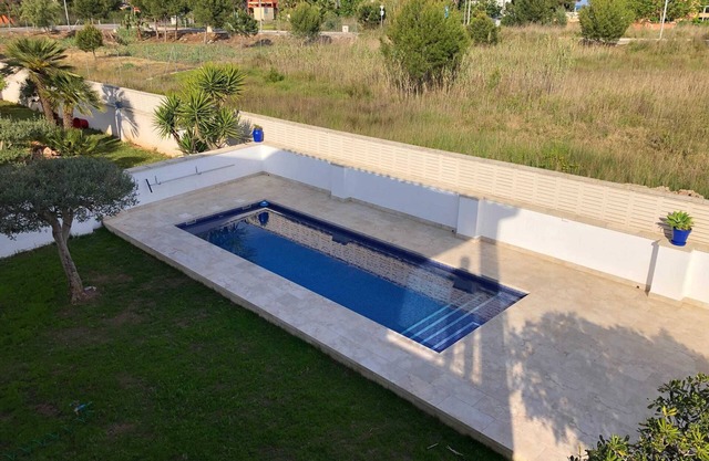 Homerez - Villa confortable con piscina en Castellón