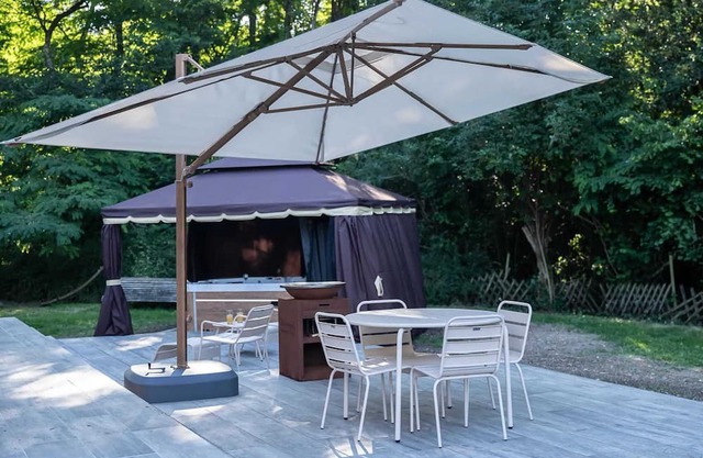 Homerez - Charming House in Villandry + Sauna and Jacuzzi