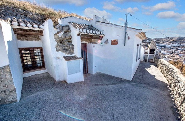 Homerez - Casa encantadora en Galera - Chimenea y Terraza
