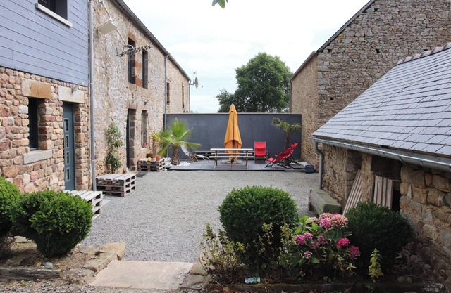 Homerez - Encantadora casa cerca de Sains con spa y jardín cerrado