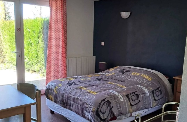 Homerez - Encantador Estudio en Treignac con Terraza de 22 m²