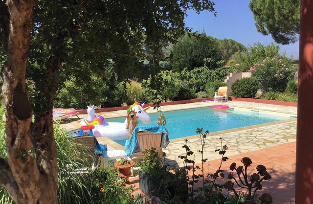 Homerez - Encantadora Villa con Piscina en Montegrosso