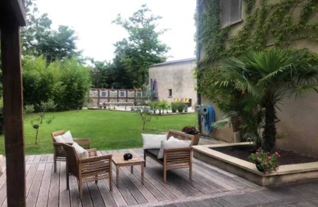 Homerez - Villa encantadora en Gaillac con piscina privada