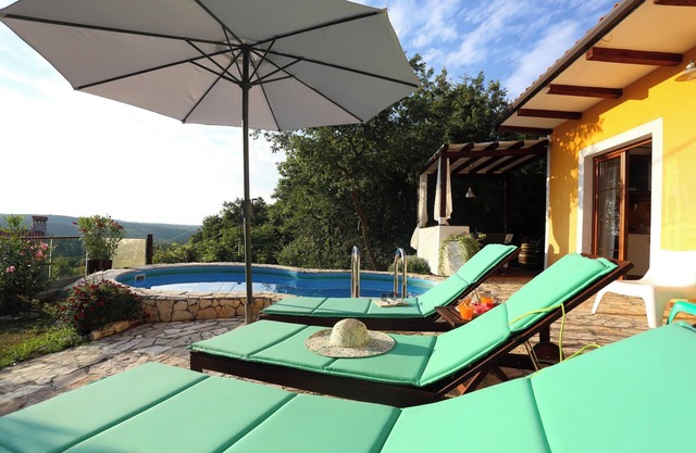 Homerez - Villa cerca del mar.