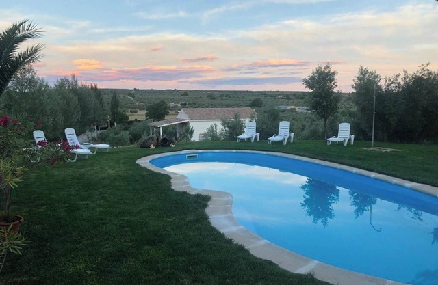Homerez - Casa confortable con piscina en Pozo Alcón
