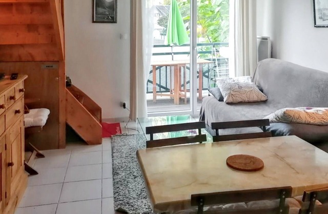Homerez - Apartamento acogedor en Saint-Mamet - 36 m² - Vistas a la montaña