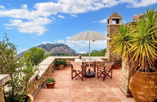 Homerez - Casa acogedora con vistas al mar y a la montaña en Anatoli