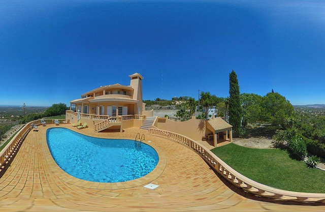 Homerez - Casa familiar refinada en Loulé con piscina privada