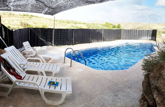 Homerez - Elegante Villa en Vélez-Rubio con piscina privada