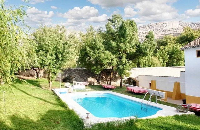 Homerez - Villa en Villanueva del Trabuco