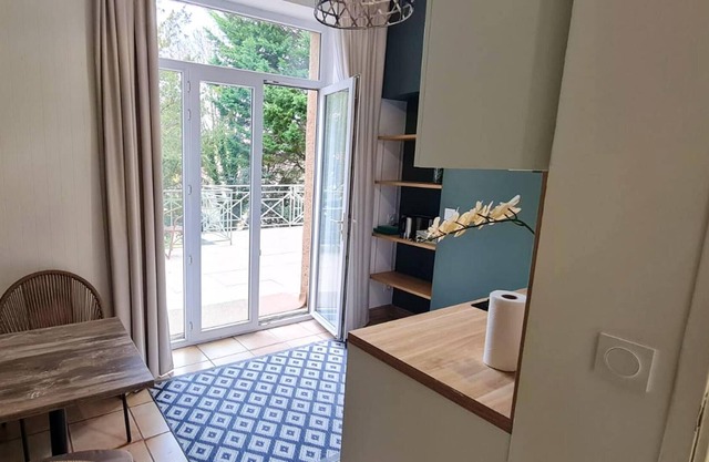 Homerez - Apartamento para 2 pers. con jardín en Saint-Cyr-au-Mont-d'Or