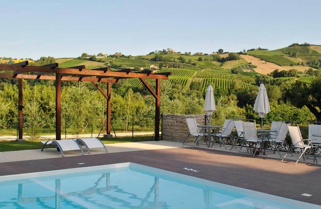 Homerez - House Montalto delle Marche.